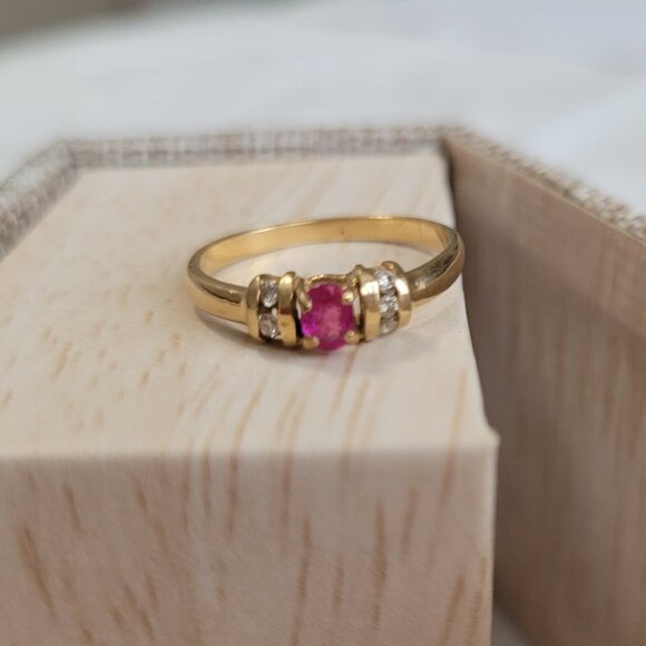 Ruby Diamond 14k Yellow Gold Ring Womens - Picture 2 of 11